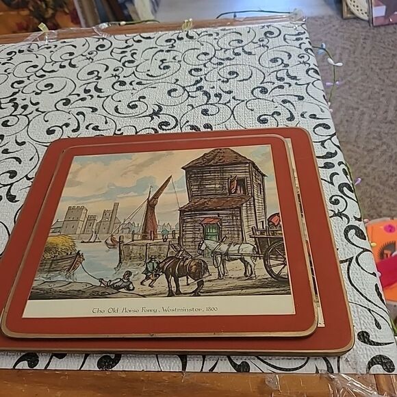 Vintage Trivet Set - Picture 1 of 7